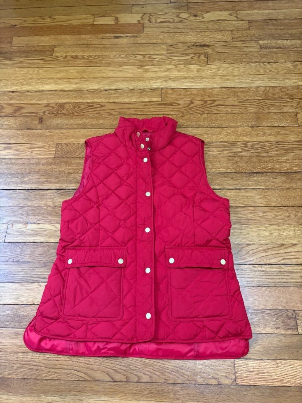 Talbots Womens Quilted Puffer Vest Sz Medium Red Full Zip Snap Down Insulated